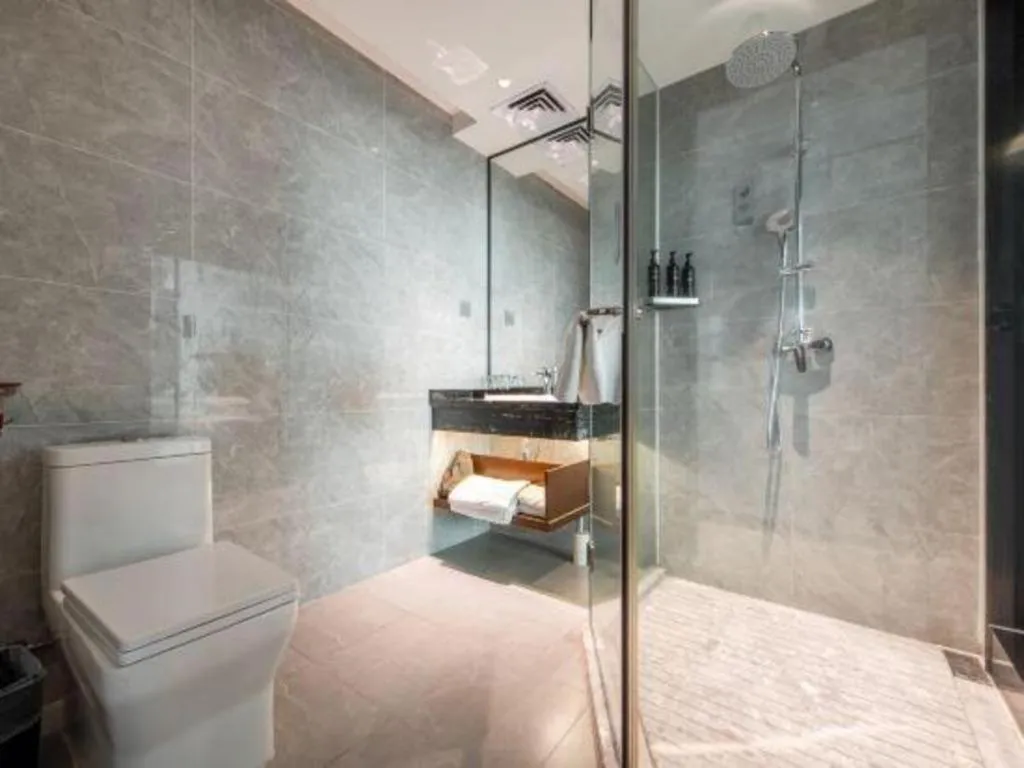 Borrman Hotel Yunfu Xinxing County Bus Station