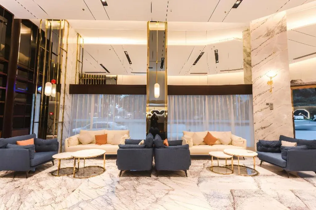 Borrman Hotel Yunfu Xinxing County Bus Station