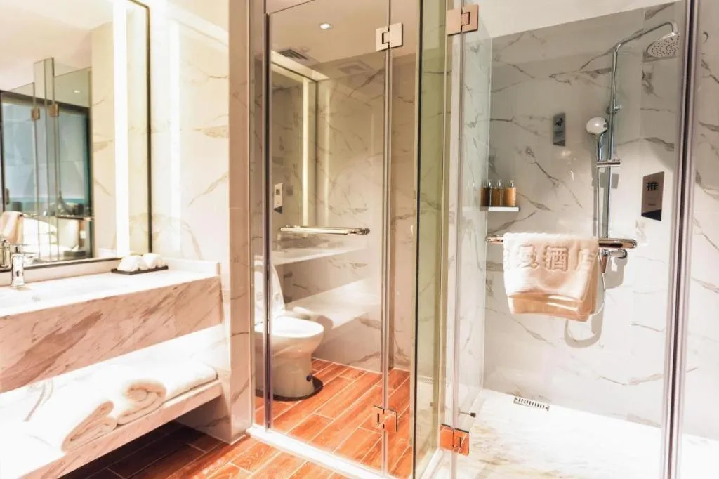 Borrman Hotel Yunfu Xinxing County Bus Station