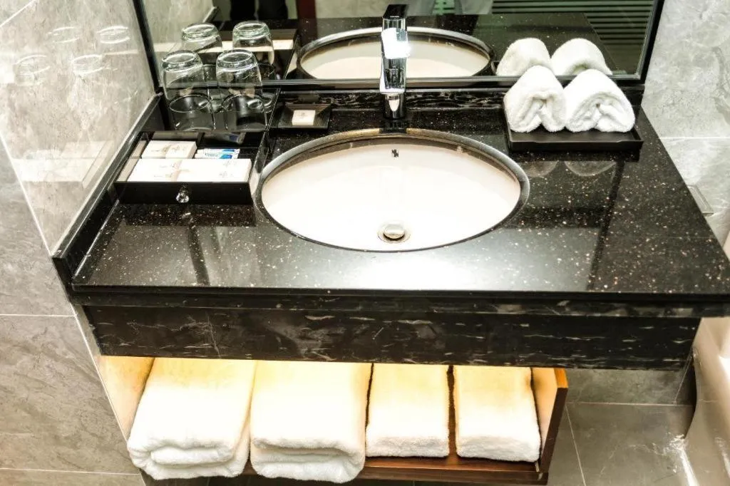 Borrman Hotel Yunfu Xinxing County Bus Station