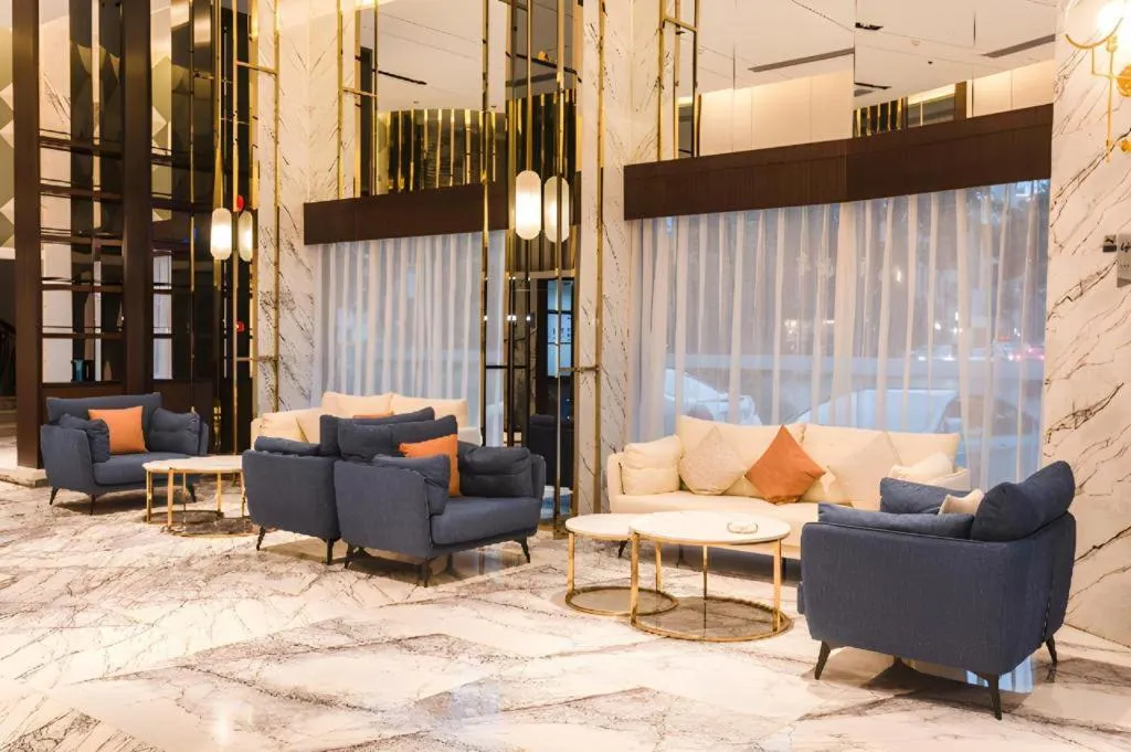 Borrman Hotel Yunfu Xinxing County Bus Station