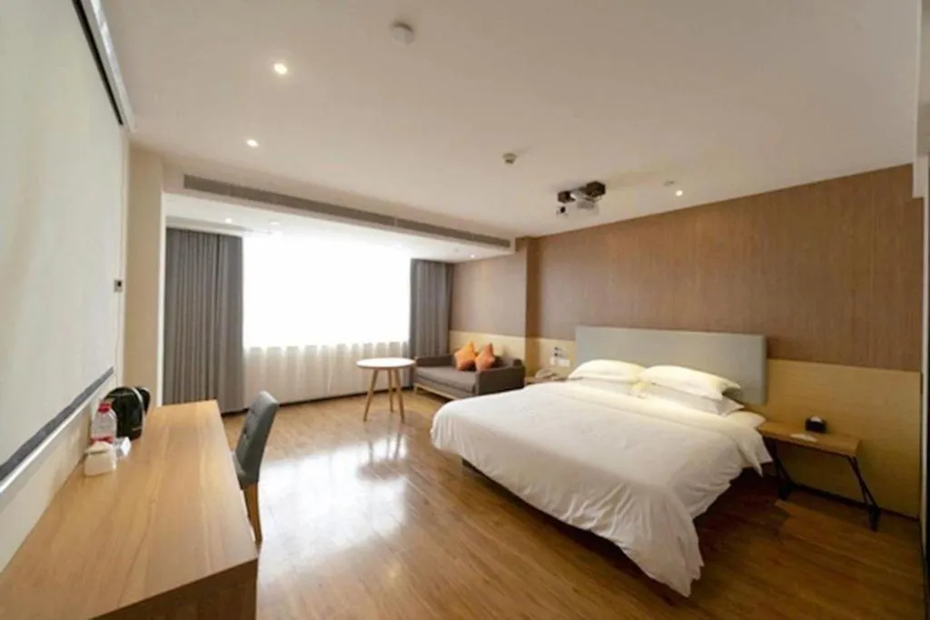 Bed in JTOUR Inn Yulin Bobai County Government Cultural Pedestrian Street