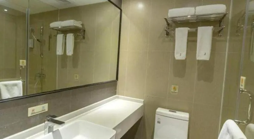 JTOUR Inn Yulin Bobai County Government Cultural Pedestrian Street