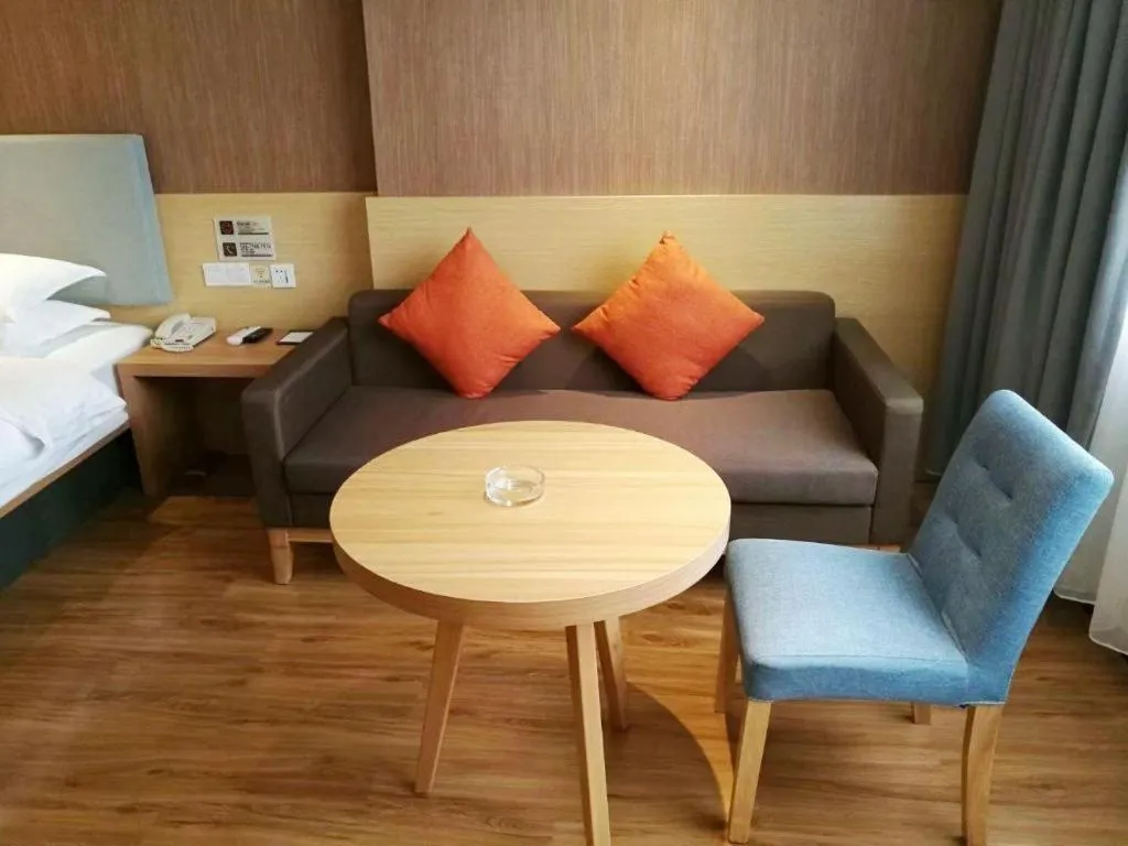 Bed in JTOUR Inn Yulin Bobai County Government Cultural Pedestrian Street