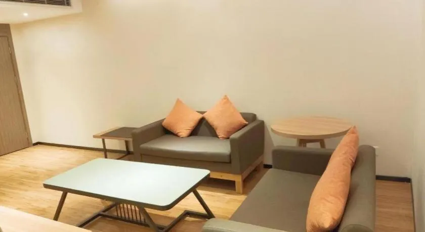 JTOUR Inn Yulin Bobai County Government Cultural Pedestrian Street