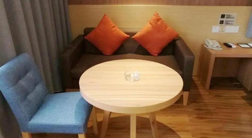 JTOUR Inn Yulin Bobai County Government Cultural Pedestrian Street