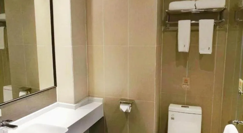 JTOUR Inn Yulin Bobai County Government Cultural Pedestrian Street