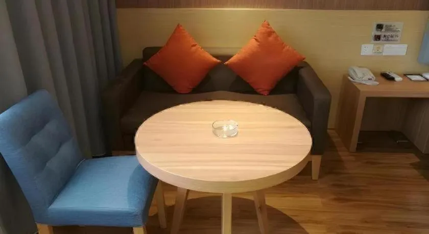 JTOUR Inn Yulin Bobai County Government Cultural Pedestrian Street