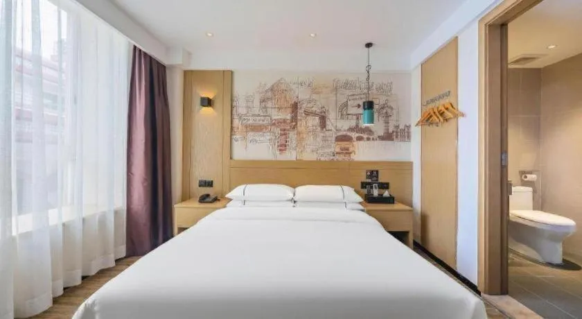Bed in City Comfort Inn Foshan Shunde Daliang Qinghui Garden Food City