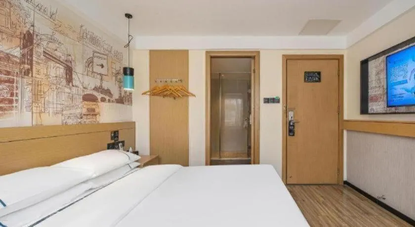 Bed in City Comfort Inn Foshan Shunde Daliang Qinghui Garden Food City