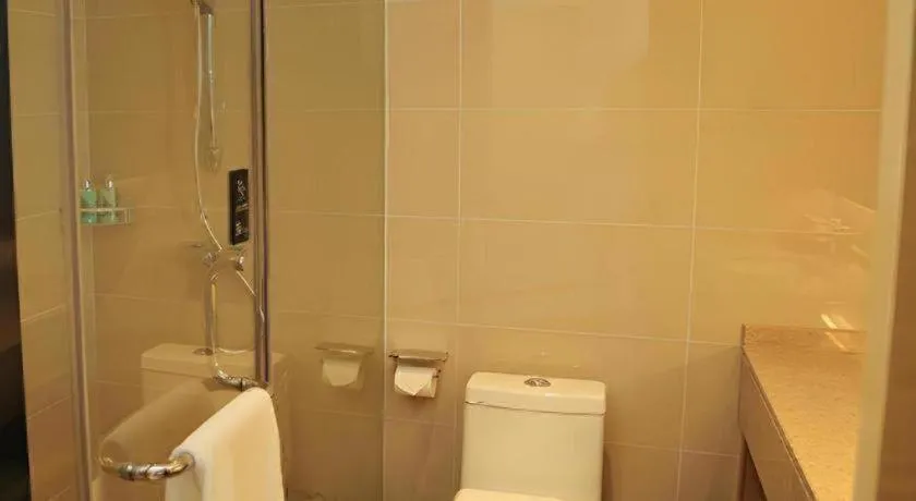 City Comfort Inn Maoming Binhai New Area Diancheng