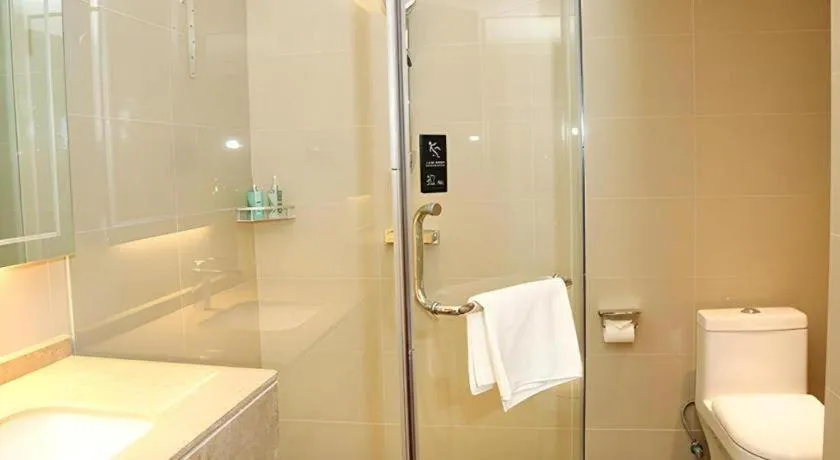 City Comfort Inn Maoming Binhai New Area Diancheng