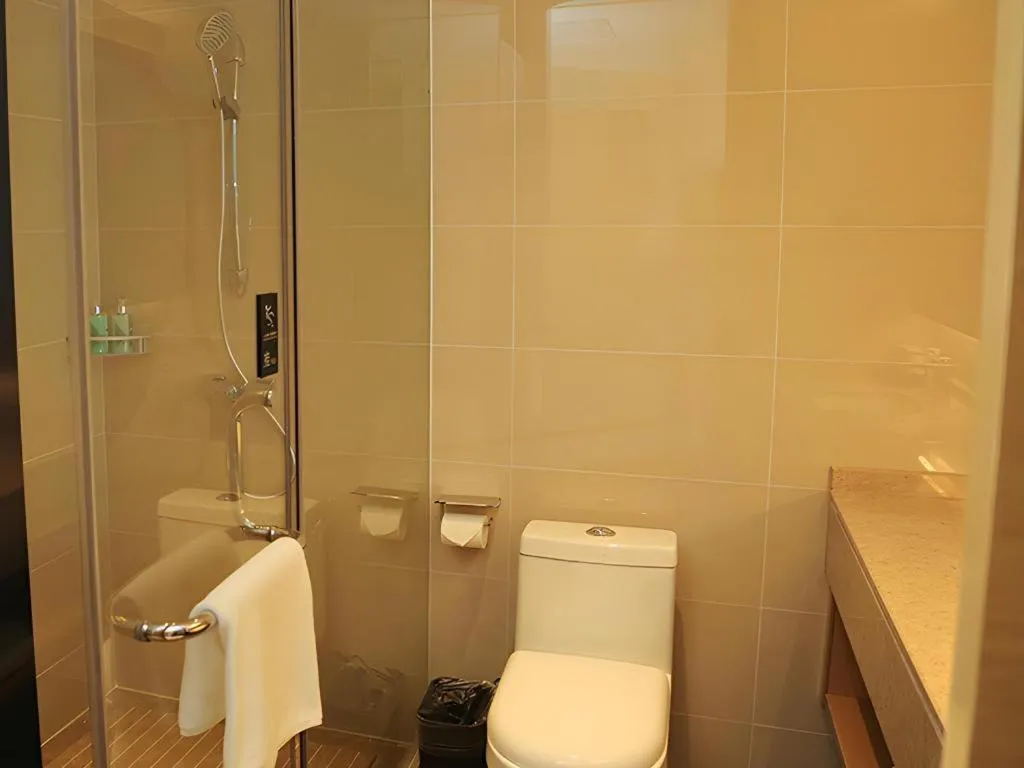 City Comfort Inn Maoming Binhai New Area Diancheng