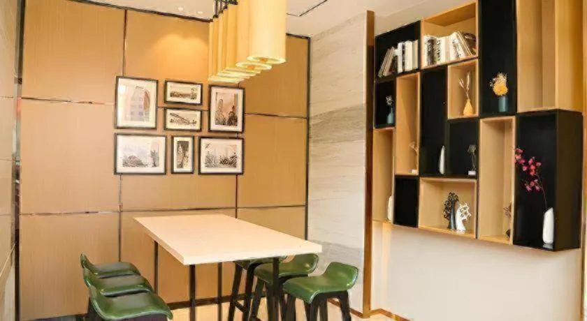 City Comfort Inn Maoming Binhai New Area Diancheng