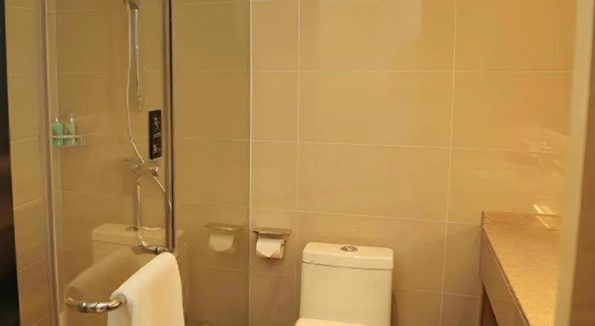 City Comfort Inn Maoming Binhai New Area Diancheng