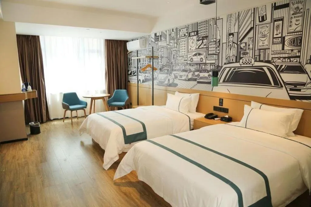 Bed in City Comfort Inn Maoming Binhai New Area Diancheng