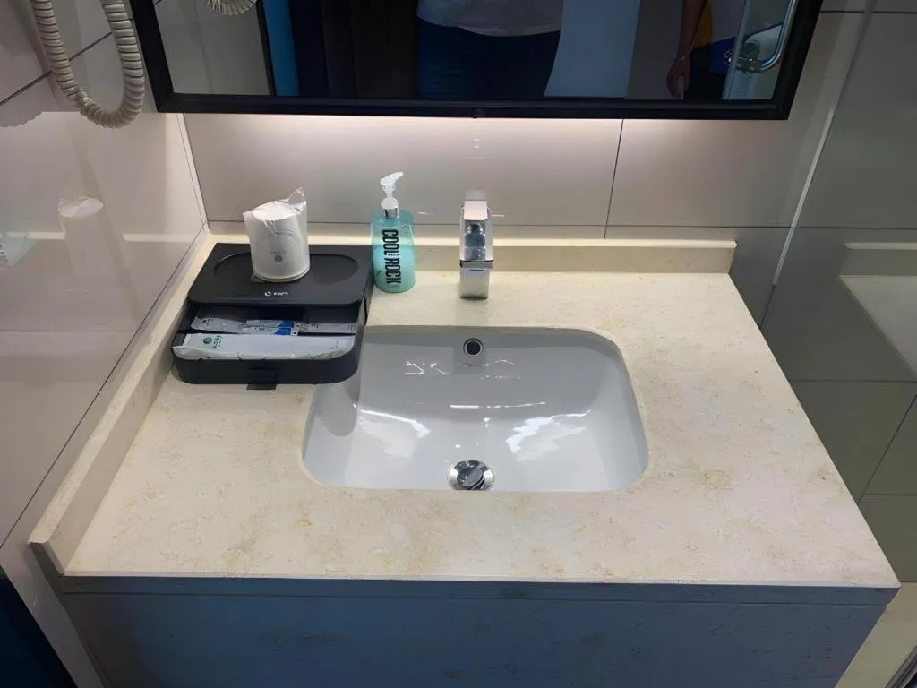 City Comfort Inn Zhongxiang Mochou Avenue