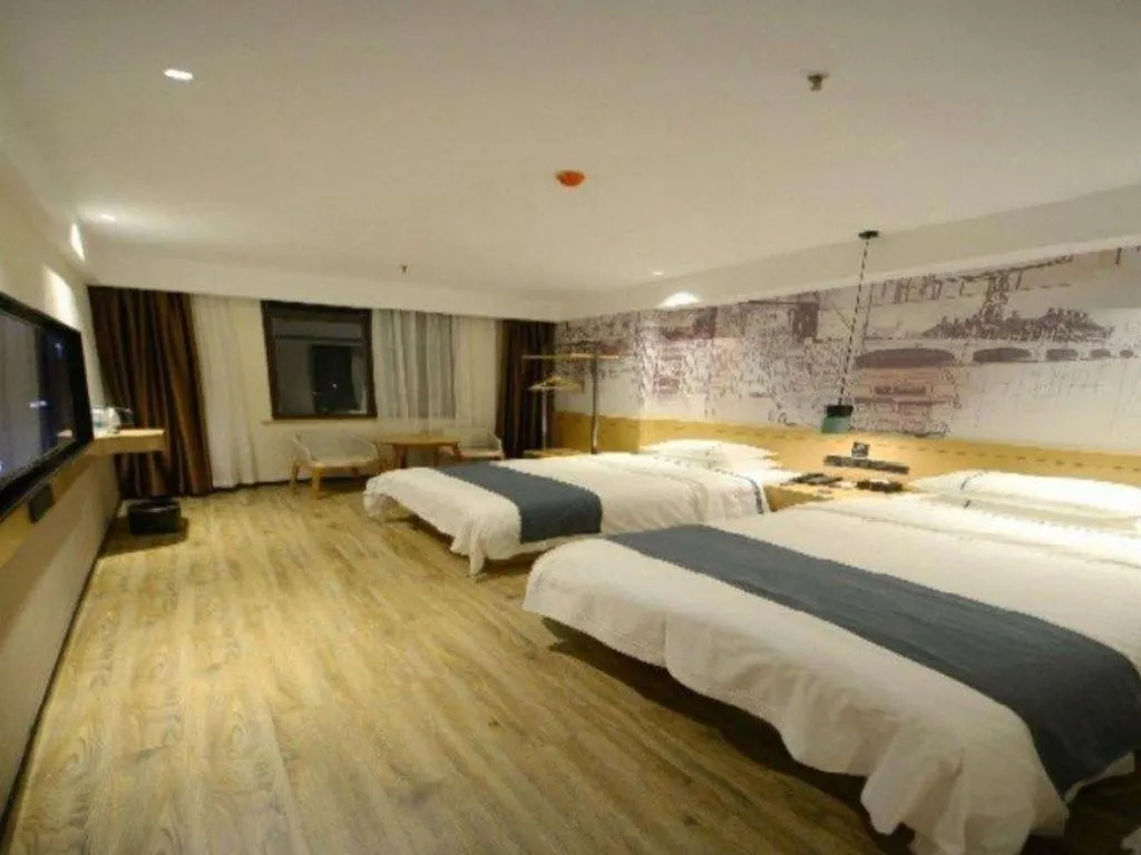 Bed in City Comfort Inn Zhongxiang Mochou Avenue