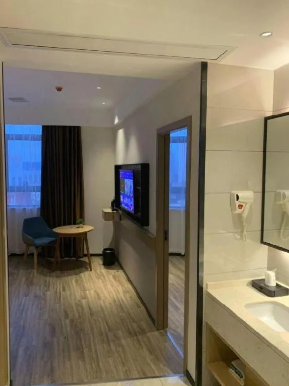 City Comfort Inn Zhongxiang Mochou Avenue