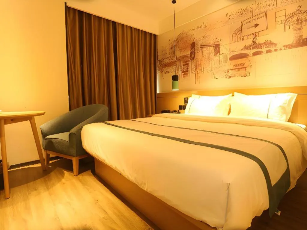 Bed in City Comfort Inn Dalian Changxin Dao Santang Commercial Street