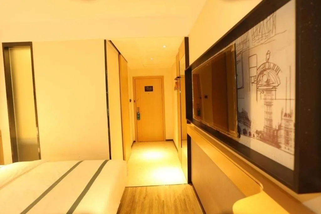 Bed in City Comfort Inn Dalian Changxin Dao Santang Commercial Street