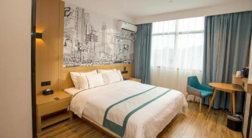 Bed in City Comfort Inn Chenzhou Rucheng