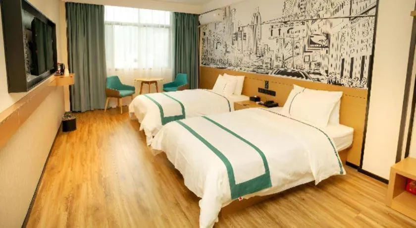 Bed in City Comfort Inn Chenzhou Rucheng