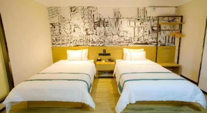 Bed in City Comfort Inn Chenzhou Rucheng