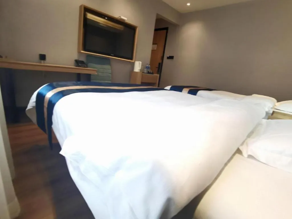 Bed in Green Tree Inn Express Huainan Xiejiaji District Orient Guangji Hospital