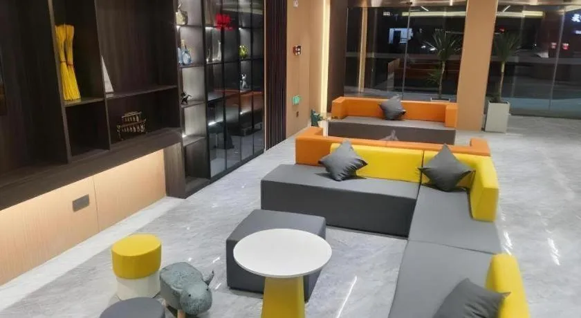 Green Tree Inn Express Huainan Xiejiaji District Orient Guangji Hospital