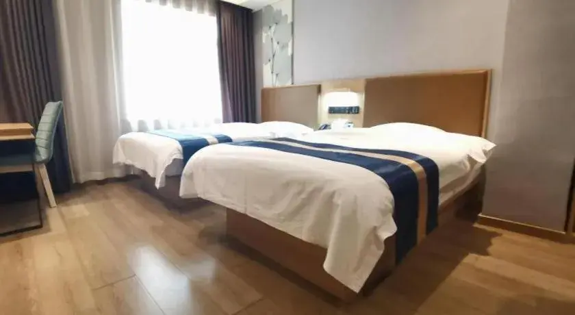 Bed in Green Tree Inn Express Huainan Xiejiaji District Orient Guangji Hospital Bed in Green Tree Inn Express Huainan Xiejiaji District Orient Guangji Hospital