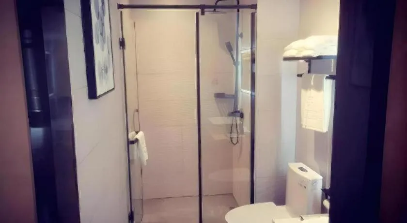 Green Tree Inn Express Huainan Xiejiaji District Orient Guangji Hospital