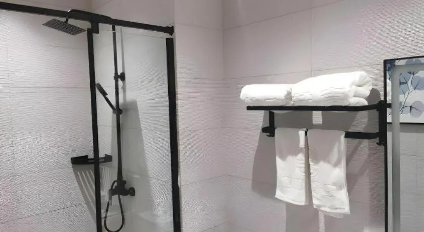 Green Tree Inn Express Huainan Xiejiaji District Orient Guangji Hospital