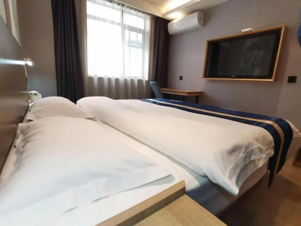 Bed in Green Tree Inn Express Huainan Xiejiaji District Orient Guangji Hospital