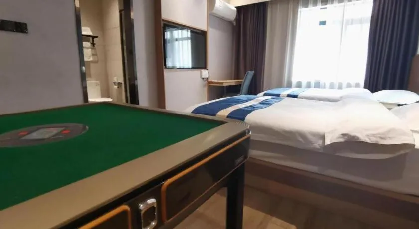 Bed in Green Tree Inn Express Huainan Xiejiaji District Orient Guangji Hospital