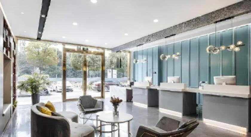 GEM Hotel Changzhou Xuejia'aoyuan North High-Speed Railway Station