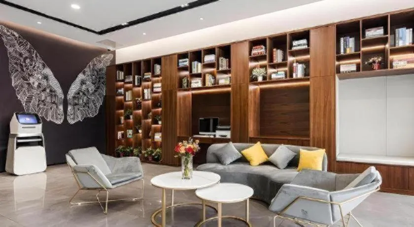 GEM Hotel Changzhou Xuejia'aoyuan North High-Speed Railway Station