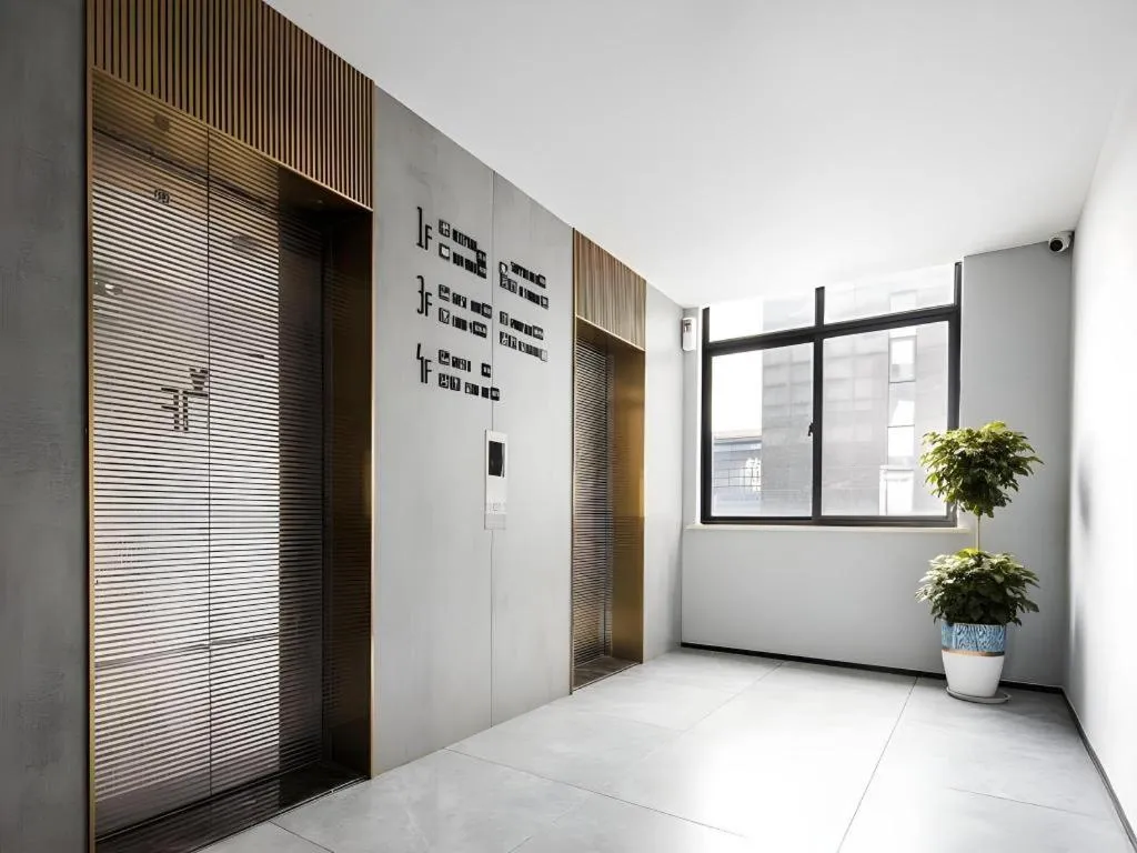 GEM Hotel Changzhou Xuejia'aoyuan North High-Speed Railway Station