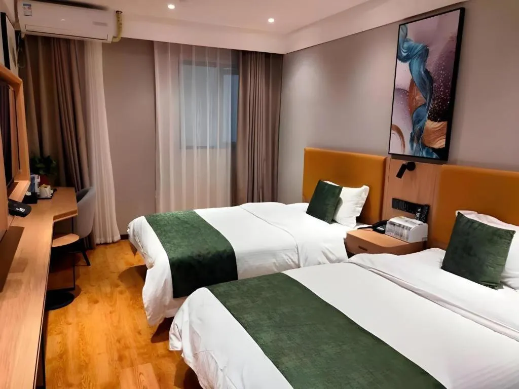 Bed in Green Tree Inn Express Anhui Bozhou Mengcheng County Chengnan New District
