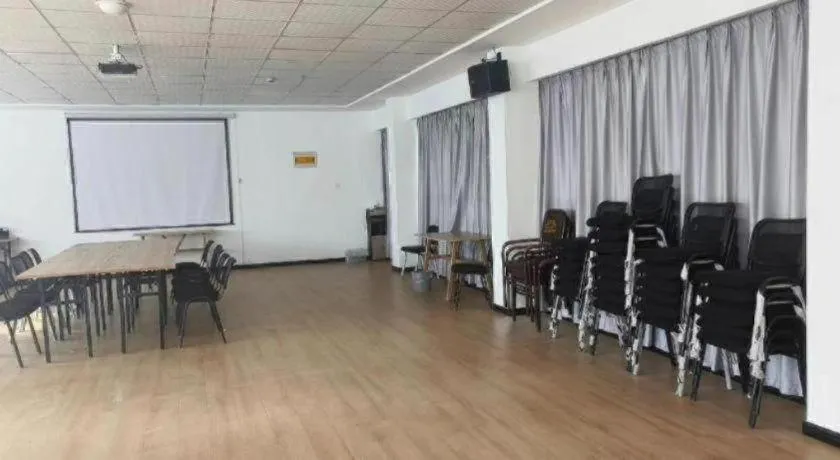 Green Tree Inn Express Anhui Bozhou Mengcheng County Chengnan New District