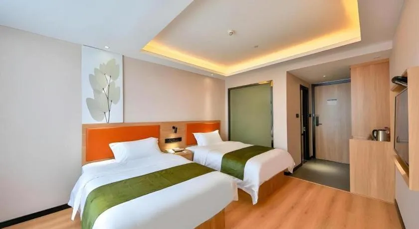 Bed in Green Tree Inn Express Zhejiang Zhoushan Xincheng Zheda