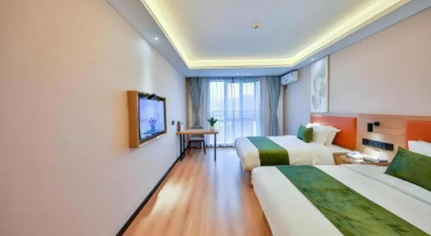 Bed in Green Tree Inn Express Zhejiang Zhoushan Xincheng Zheda