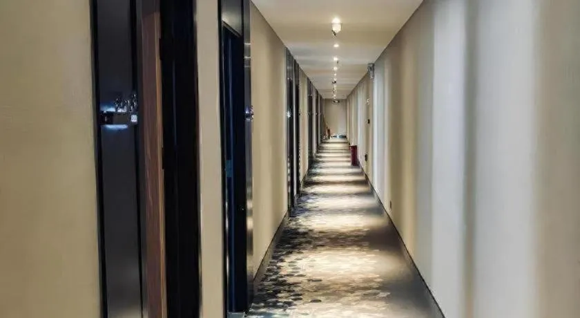 Shell Hotel Shandong Jinan Daming Lake