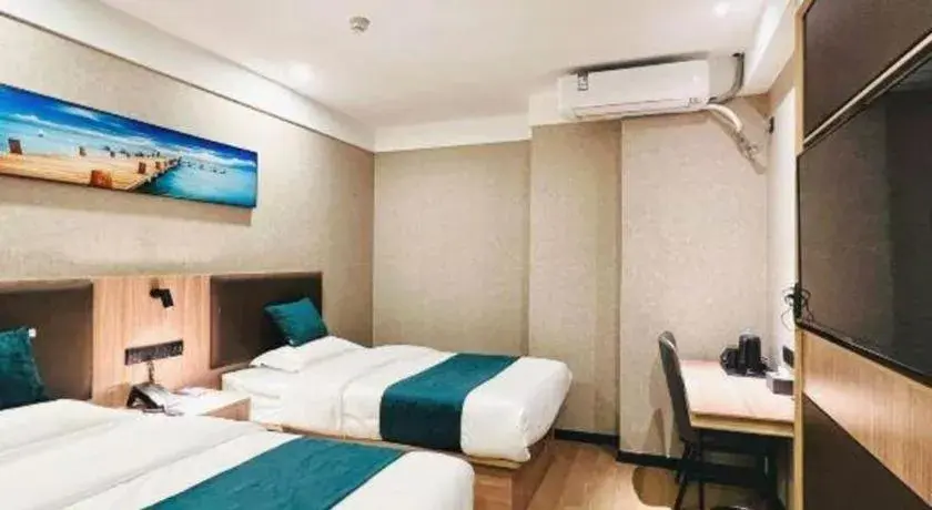 Bed in Shell Hotel Shandong Jinan Daming Lake Bed in Shell Hotel Shandong Jinan Daming Lake