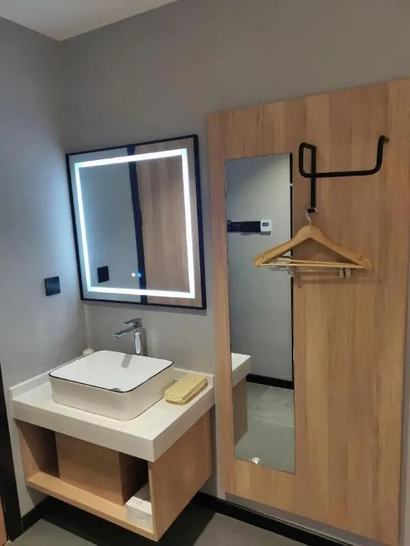 Green Tree Inn Anhui Hefei Binhu Zhuyuan Metro Station Dali Road