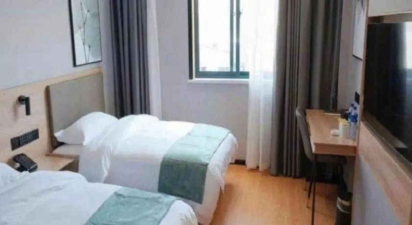 Bed in Green Tree Inn Anhui Hefei Binhu Zhuyuan Metro Station Dali Road
