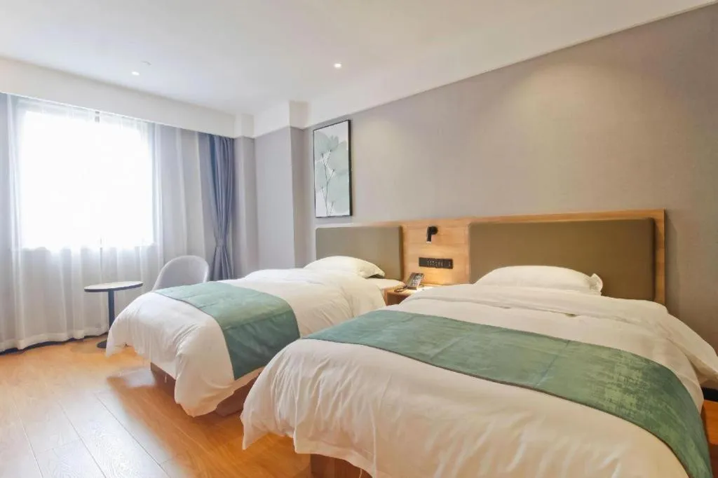 Bed in Green Tree Inn Anhui Hefei Binhu Zhuyuan Metro Station Dali Road