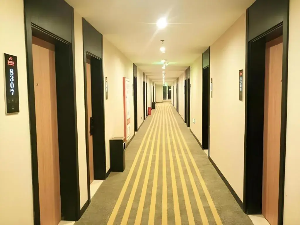 Shell Hotel Bozhou Lixin County Passenger Center Shell Hotel Bozhou Lixin County Passenger Center