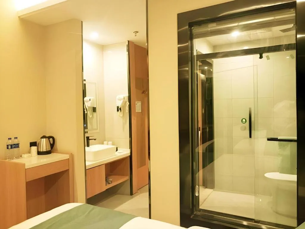 Shell Hotel Bozhou Lixin County Passenger Center