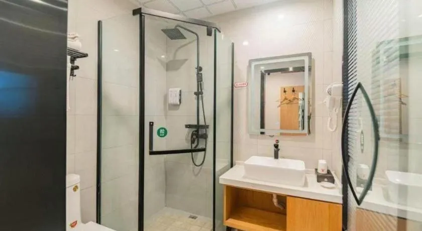 Shell Hotel Bozhou Lixin County Passenger Center